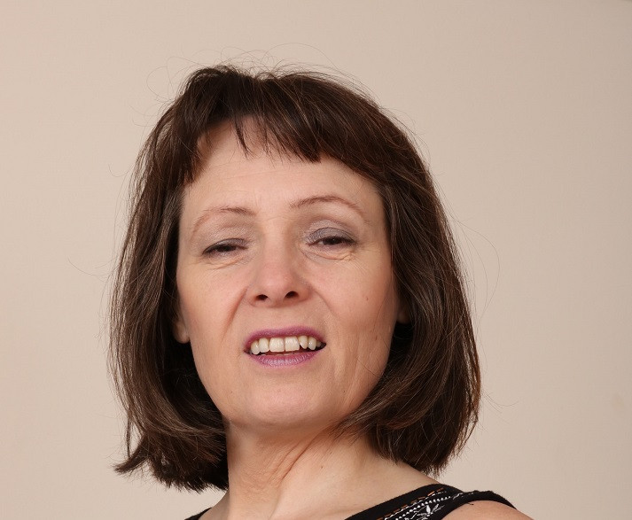 Jeune divorcée cherche un nouveau mec